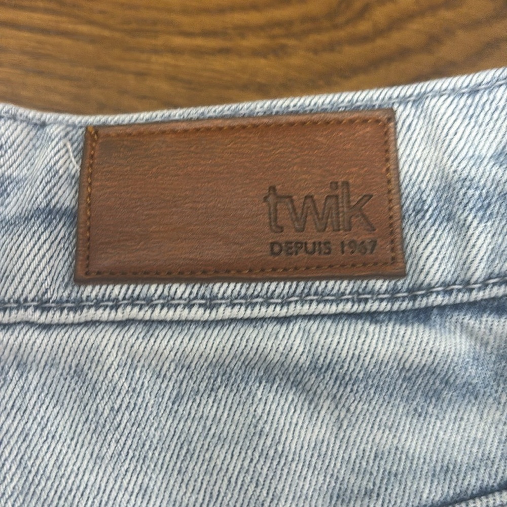 TWIK Old School Fit Denim High Rise - Picture 5 of 10